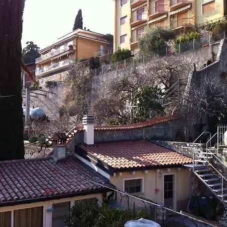 In Centro Storico Toscolano Maderno