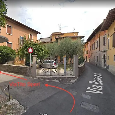 Lägenhet In Centro Storico Toscolano Maderno